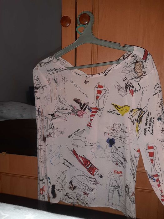 Блуза з принтами