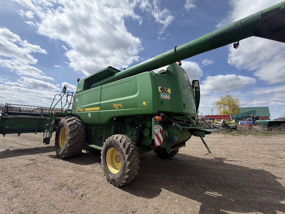 Комбайн  John Deere 9880 жатка +Стіл