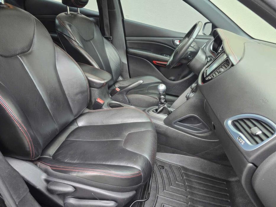 Dodge Dart GT Sport      2016