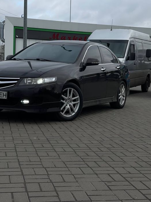 Хонда акорд s в хорошому стані