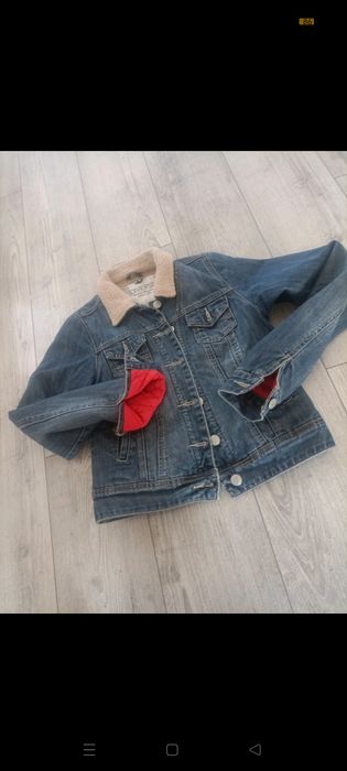 Diverse S katana na kożuszku