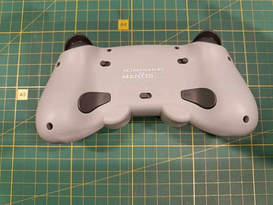 Pad Retro Fighters Mantis