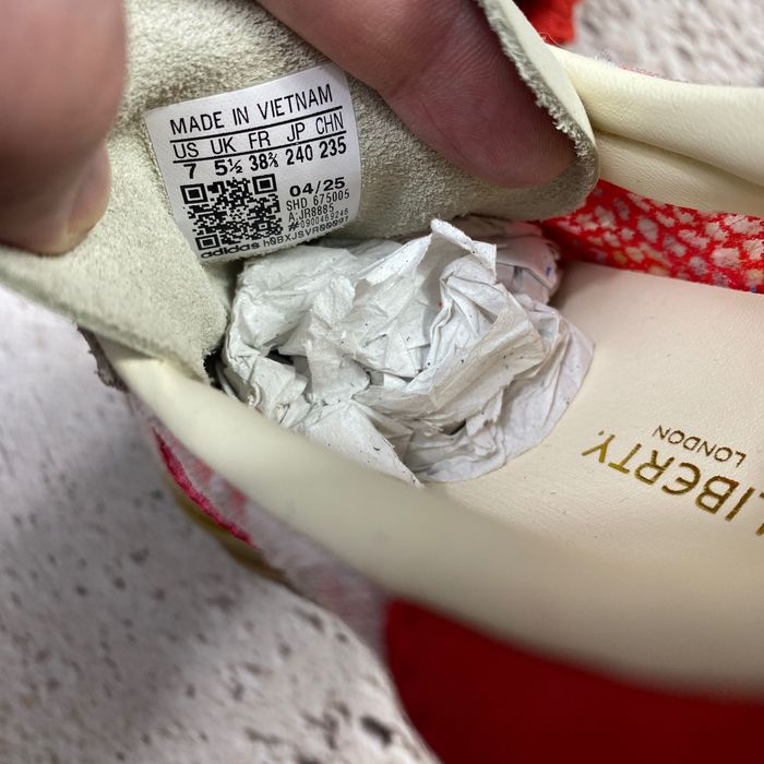 38 38.5 jr8885 Оригінал кеди Adidas gazelle bold x liberty london