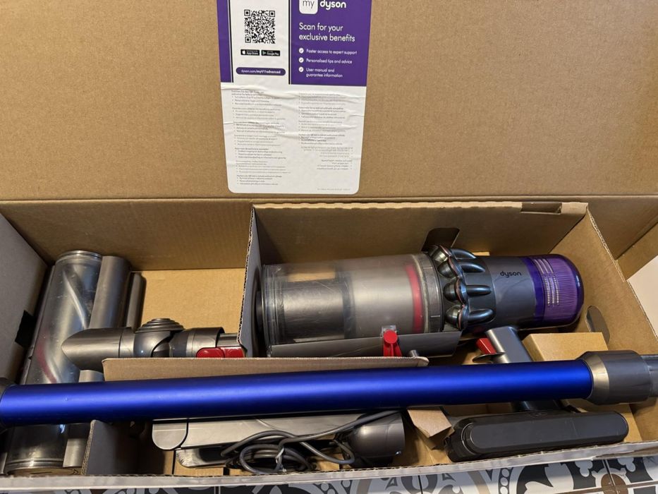 Ручний пилосос,акумуляторний пилосос Dyson v11