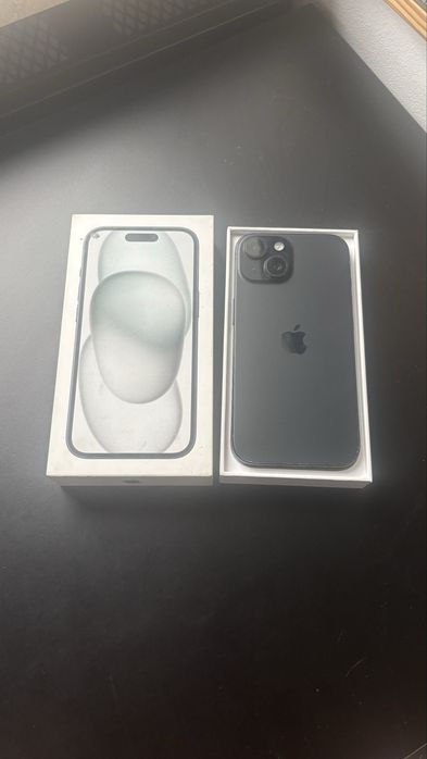 Iphone 15 / 128 GB / Czarny