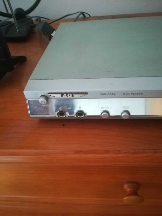 Leitor de DVD AG com função de karaoke