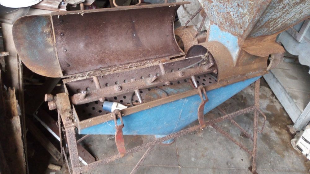 Moinho de martelos + debulhador + limpador