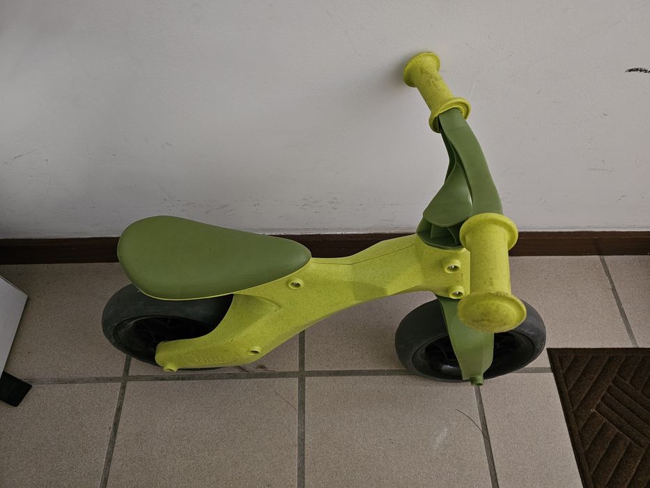 Bicicleta de equilíbrio Chicco sem pedais