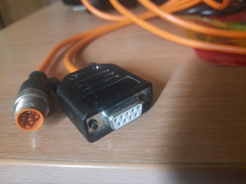 Кабель PS2 к COM порт линии. Круглый 6 pin к DB9