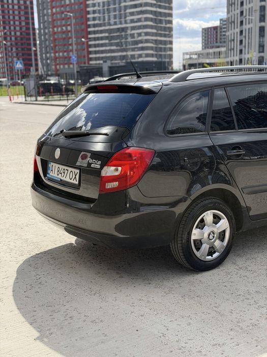 Skoda Fabia 2008 1.4 mpi универсал