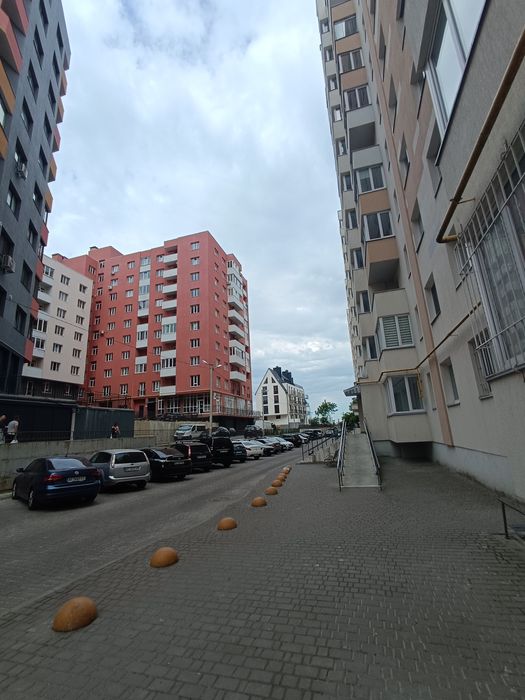 Продаж дворівневої 3к квартири в зданій новобудові по вул Підголоско у - Вид 4