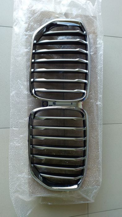 Решетка радиатора на BMW  Х5  G05 оригинал.