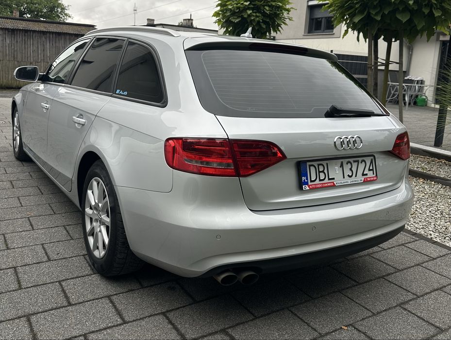 Audi a4 b8 lift 2.0tdi bardzo zadbana