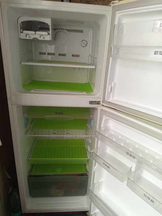Продам холодильник Самсунг