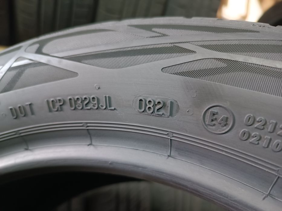 Літні шини CONTINENTAL 215/50 R18 резина Р18