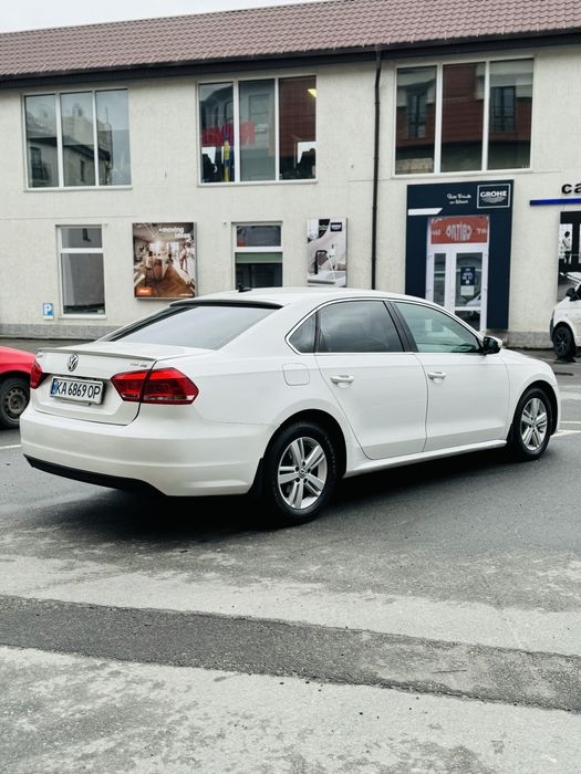 Volkswagen Passat B7 2.0 TDI SE