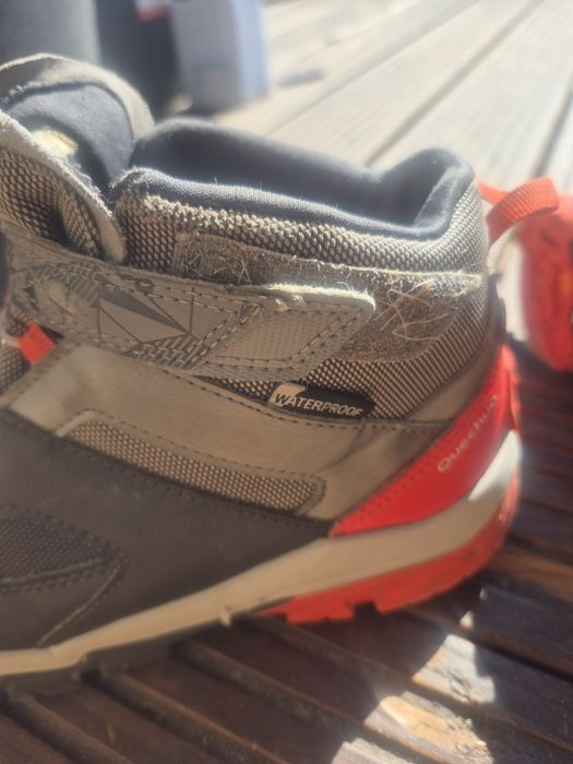 Wodoodporne buty trekkingowe quechua