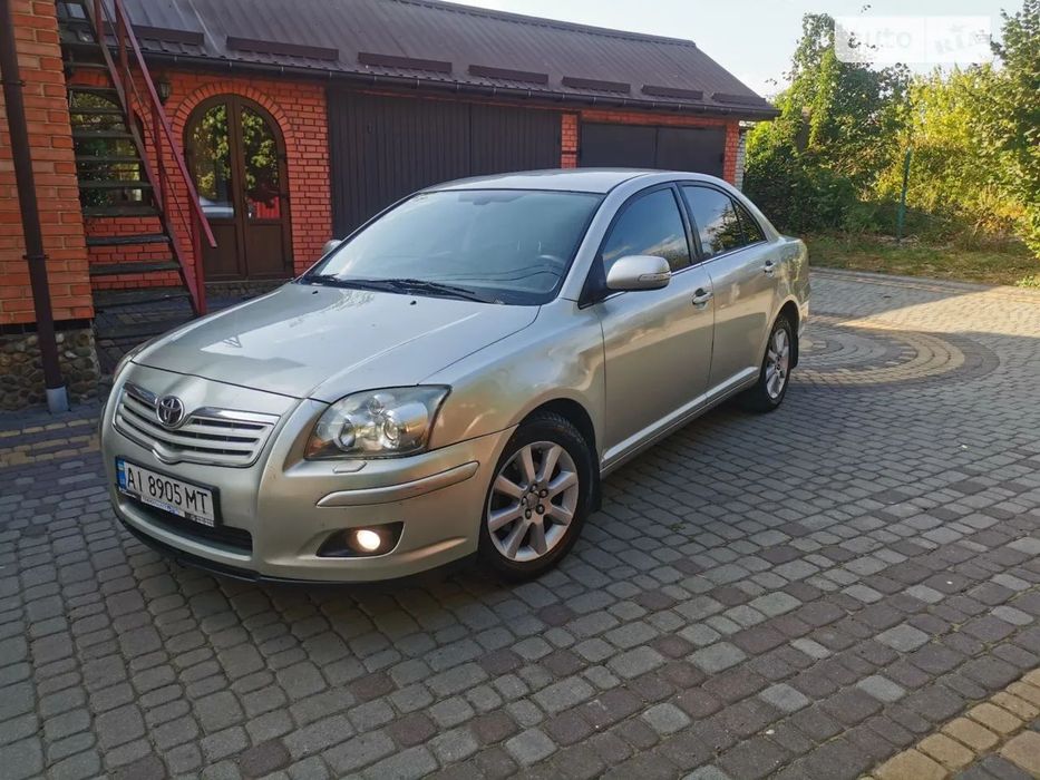 Продам Тайоту Авенсіс 2007р.1.8 газ -бензин