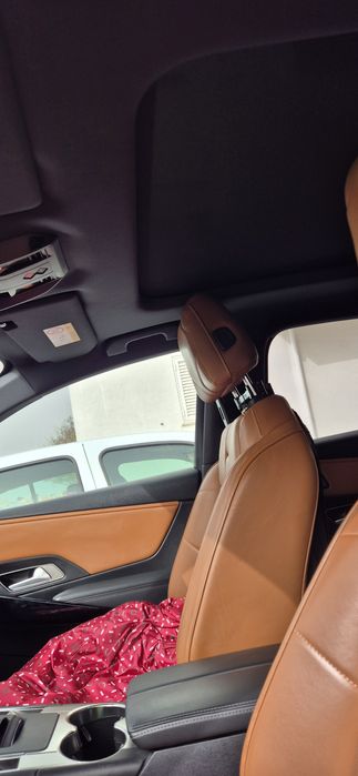 Vende se DS7  crossback E-Tense Opera 4x4 300 CV