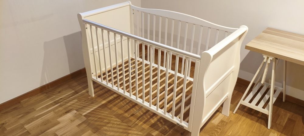 Woodies Noble Cot White 120x60 Białe łóżeczko dla niemowląt