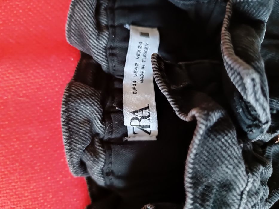 Zara spodnie dżinsowe r. XS czarne wysoki stan