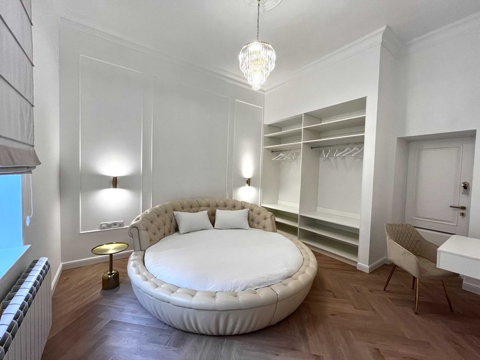 Apartment in Lviv - More