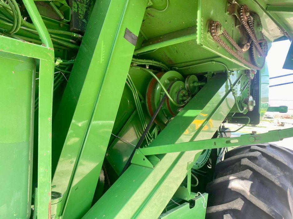 Комбайн Зернозбиральний John Deere 1177 s2