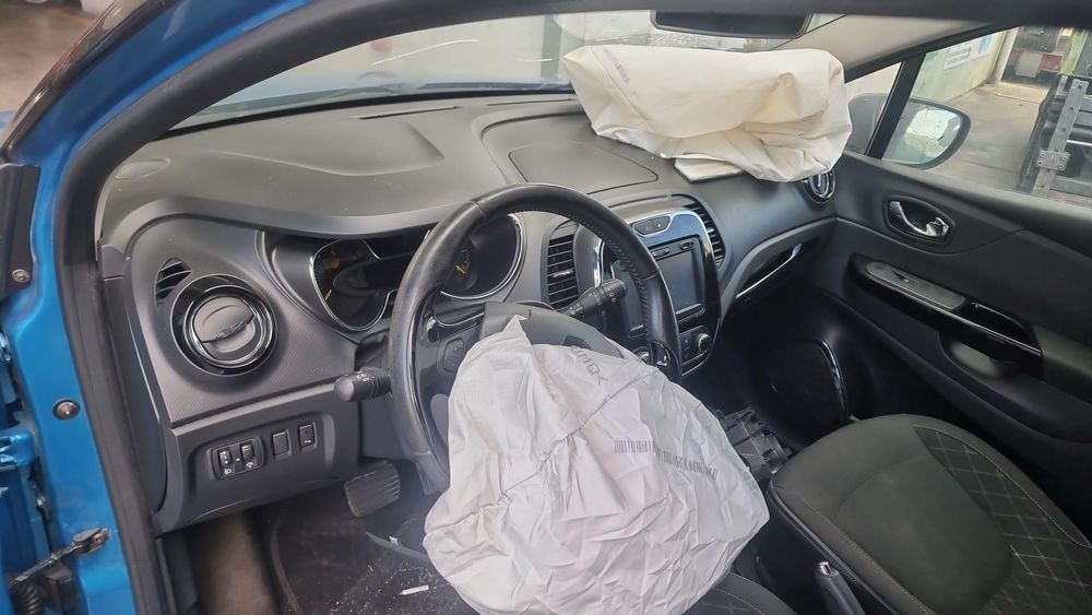 Carro Para Peças Renault Captur 2013 - 2026