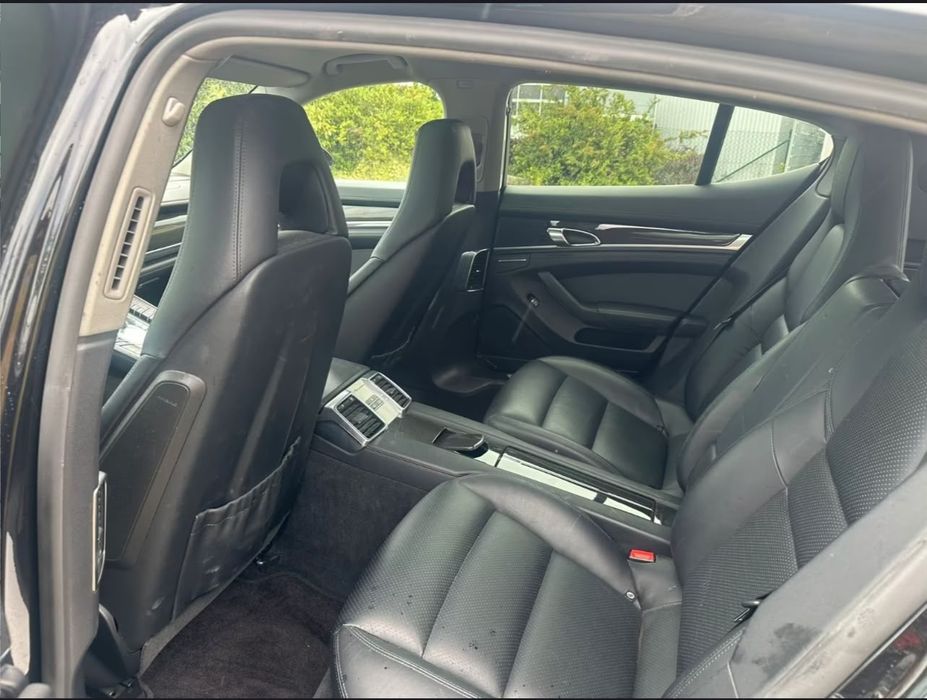 Vendo Porche panamera  diesel  250 cv