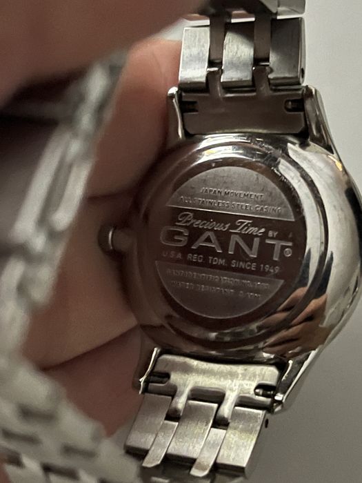 Relogio Gant com brilhantes