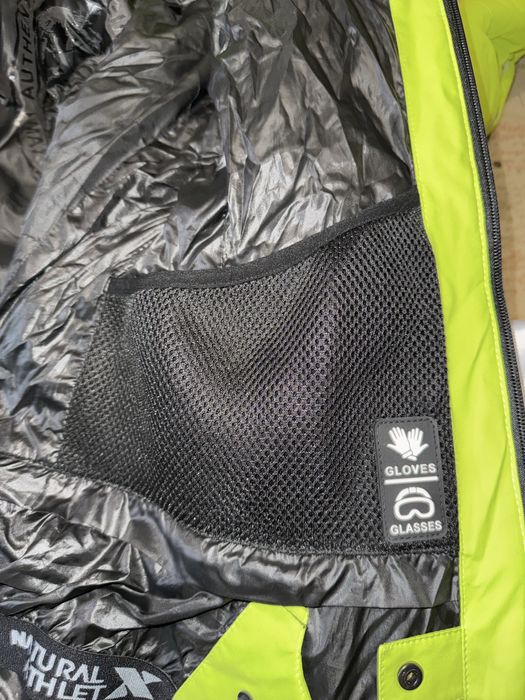 Лижна куртка нова