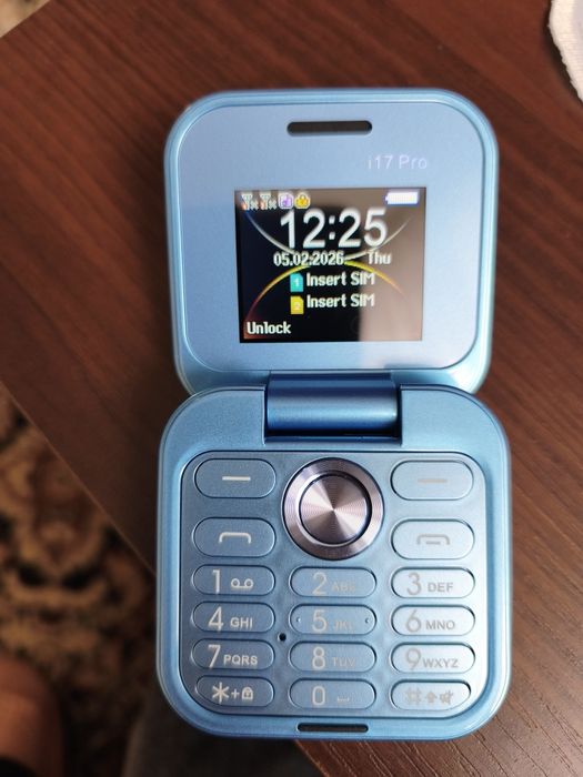 Mini telefon komórkowy flip