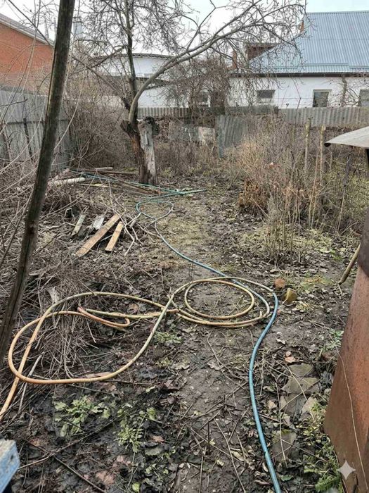Продам будинок з ділянкою 5 хв метро 23 серпня