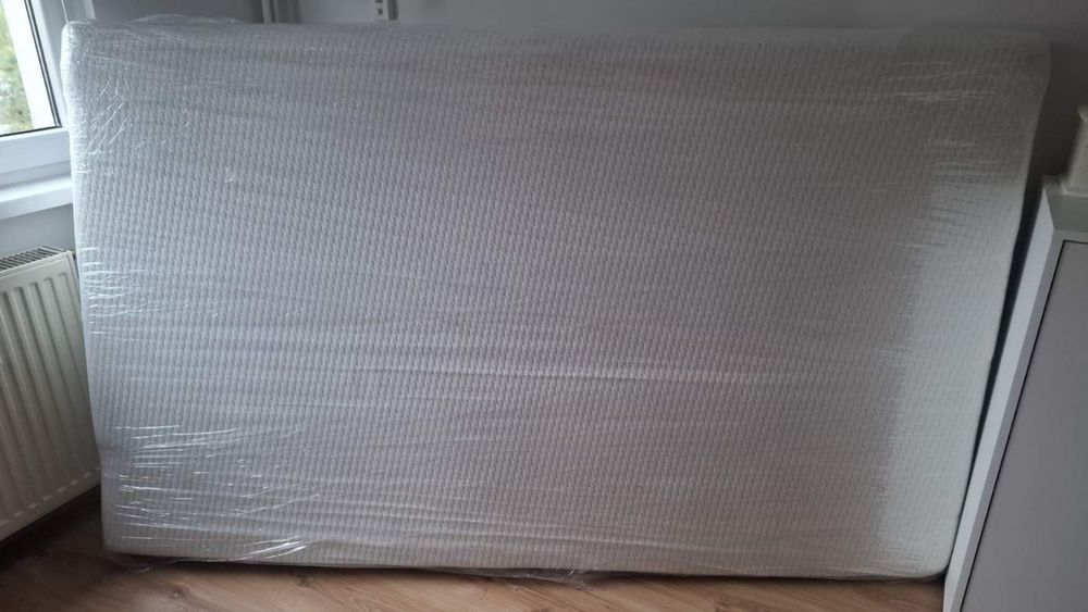 Materac 120cmx200cm prawie nowy