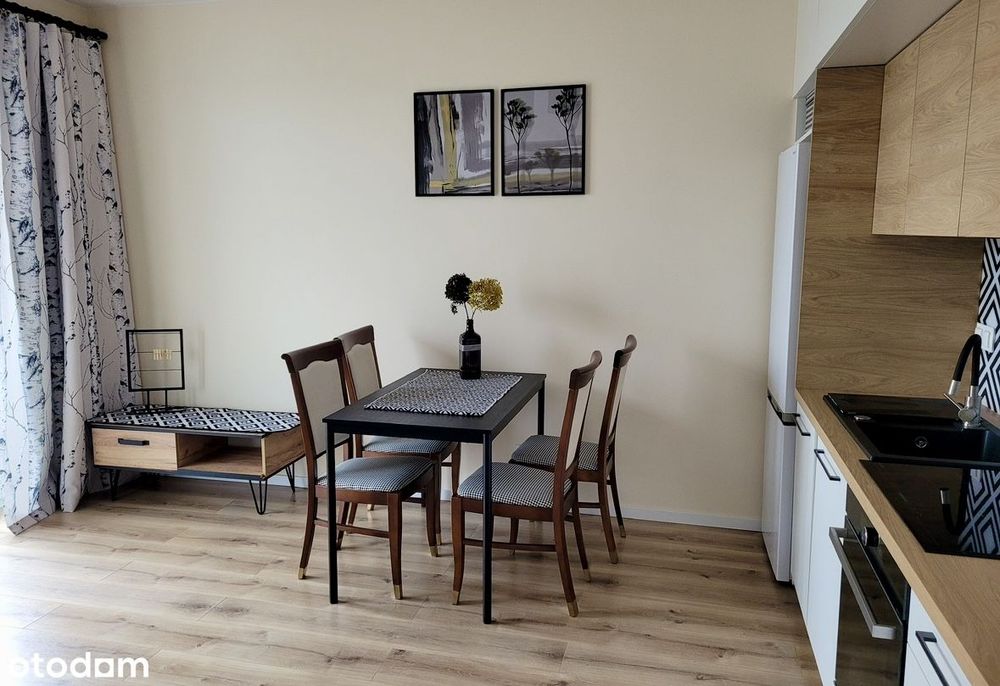 Funkcjonalne 2-pokojowe mieszkanie, duży balkon +parking, MNO, WKD