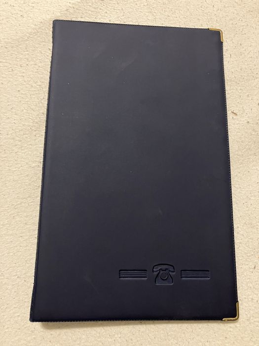 Nowy elegancki wizytownik na 200 wizytowek