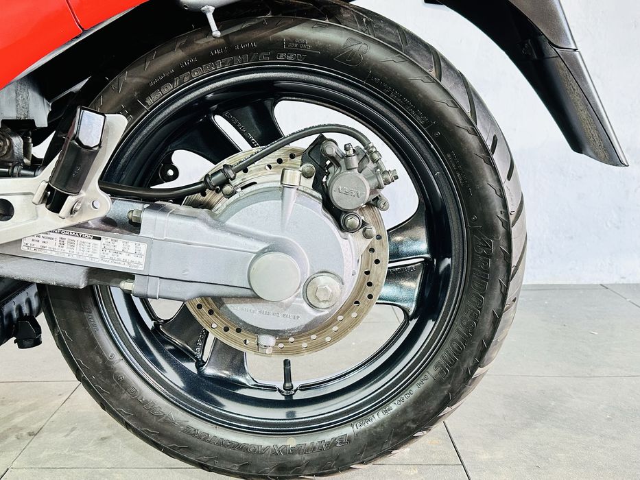 Honda NTV650 мото з європи (2800$)