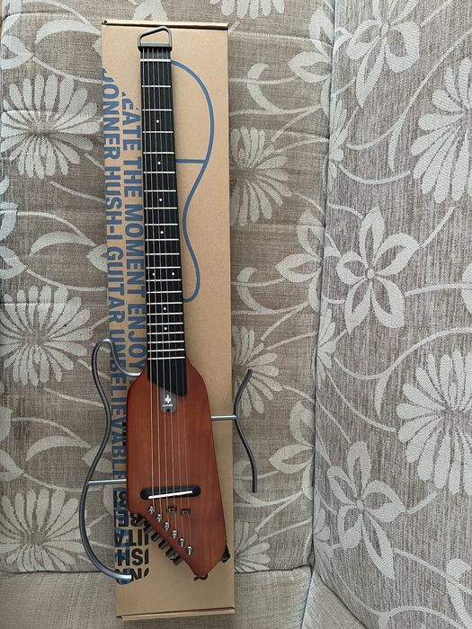 Donner HUSH-I Mahogany – stan idealny, pełny zestaw + tuner