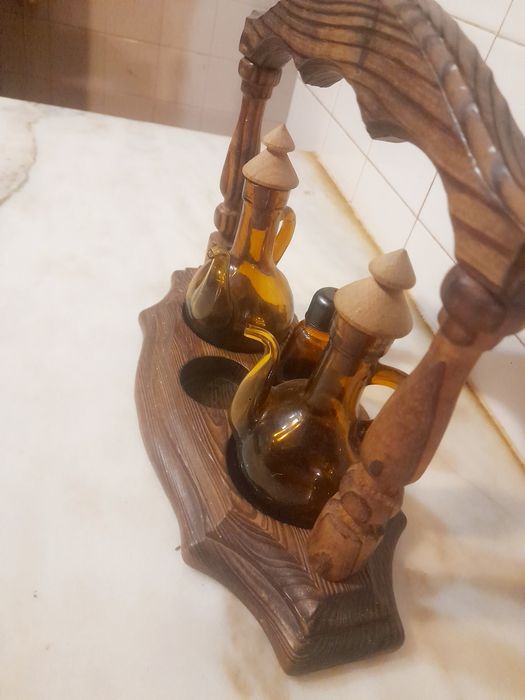 Rustic Vintage-Style Condiment Set445334761139097601