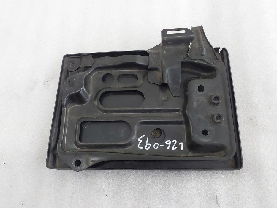 Base / caixa da bateria TOYOTA Auris Hatchback Van (_E18_)