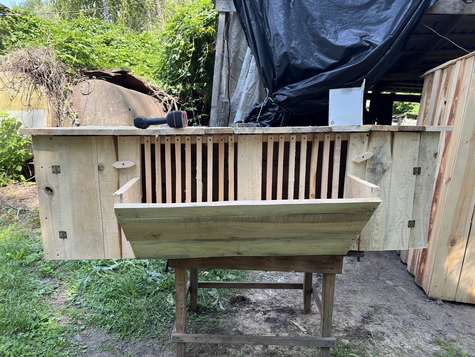 Продам клітку для кролів