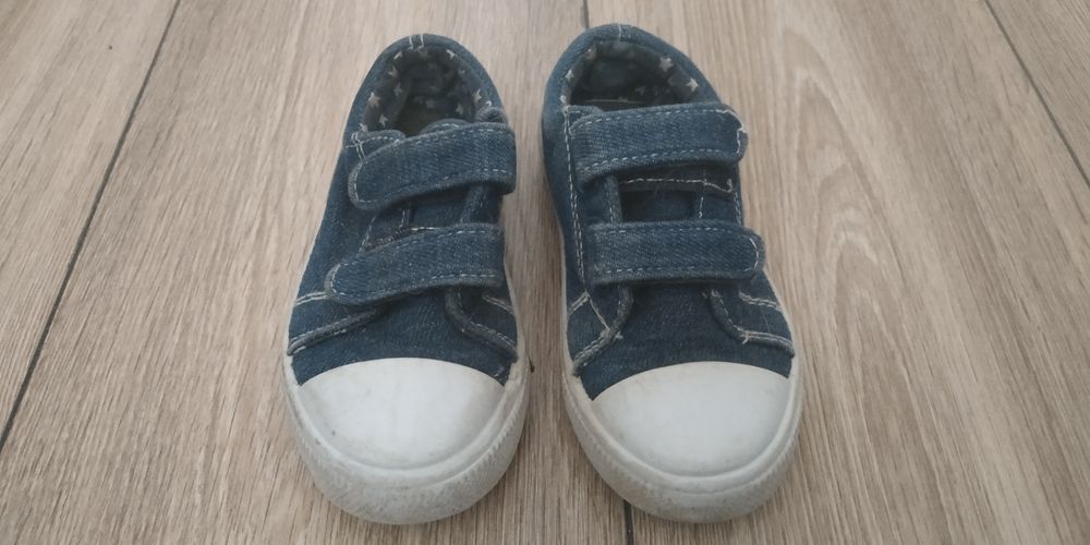 Trampki 25 tenisówki na rzepy