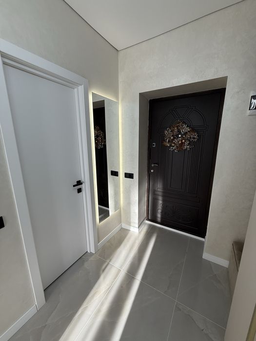 Продаж!Вишукана,дизайнерська 2к квартира біляТЦ Арсен Івано-Франківськ