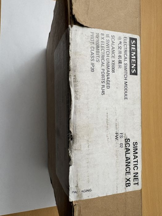 Switch industrial Siemens Scalance Xb008