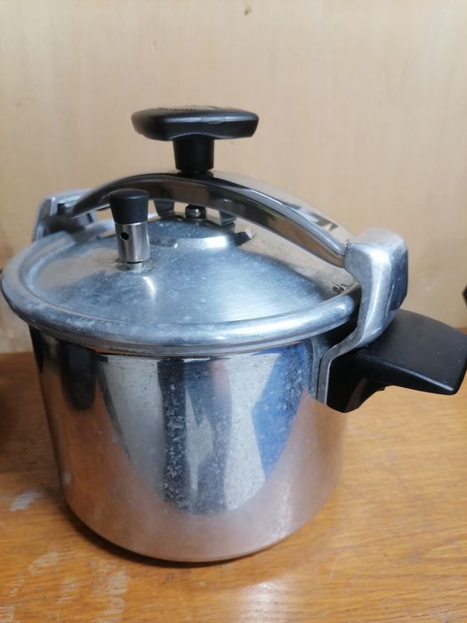 Panela de pressão 6 lts