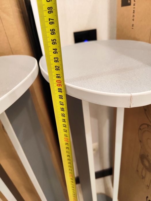 Підставки для поличних аудіо колонок