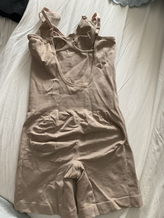 Várias cintas tamanho S e M