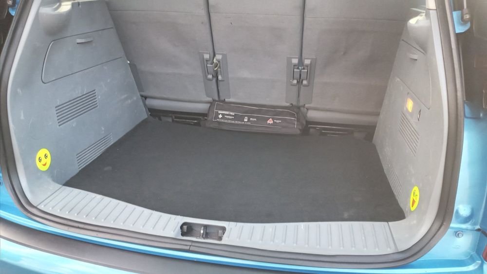 Ford C-max 2008 рік 1,6 газ/бенз