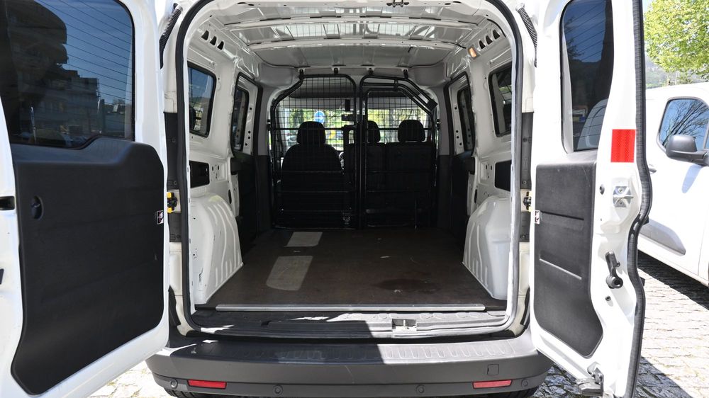 Fiat Doblò Cargo Maxi 1.3 Multijet | 3 Lugares | 95cv | Nacional | Excelente Estado