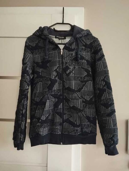 Bluza z kapturem rozmiar 152